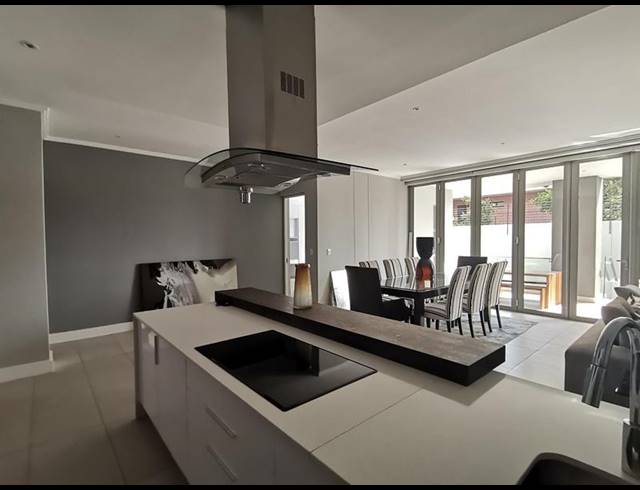 3 BEDROOM PROPERTY TO RENT IN HYDE PARK